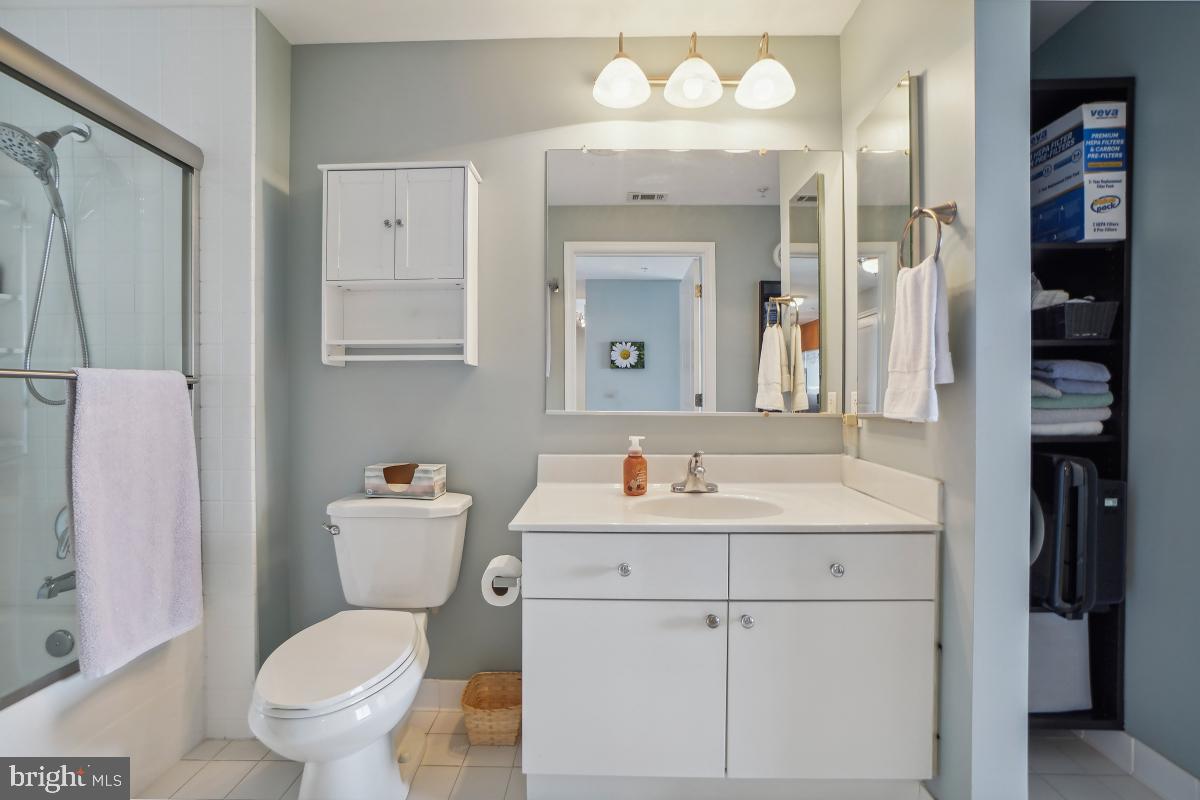 SILVER SPRING - Residential