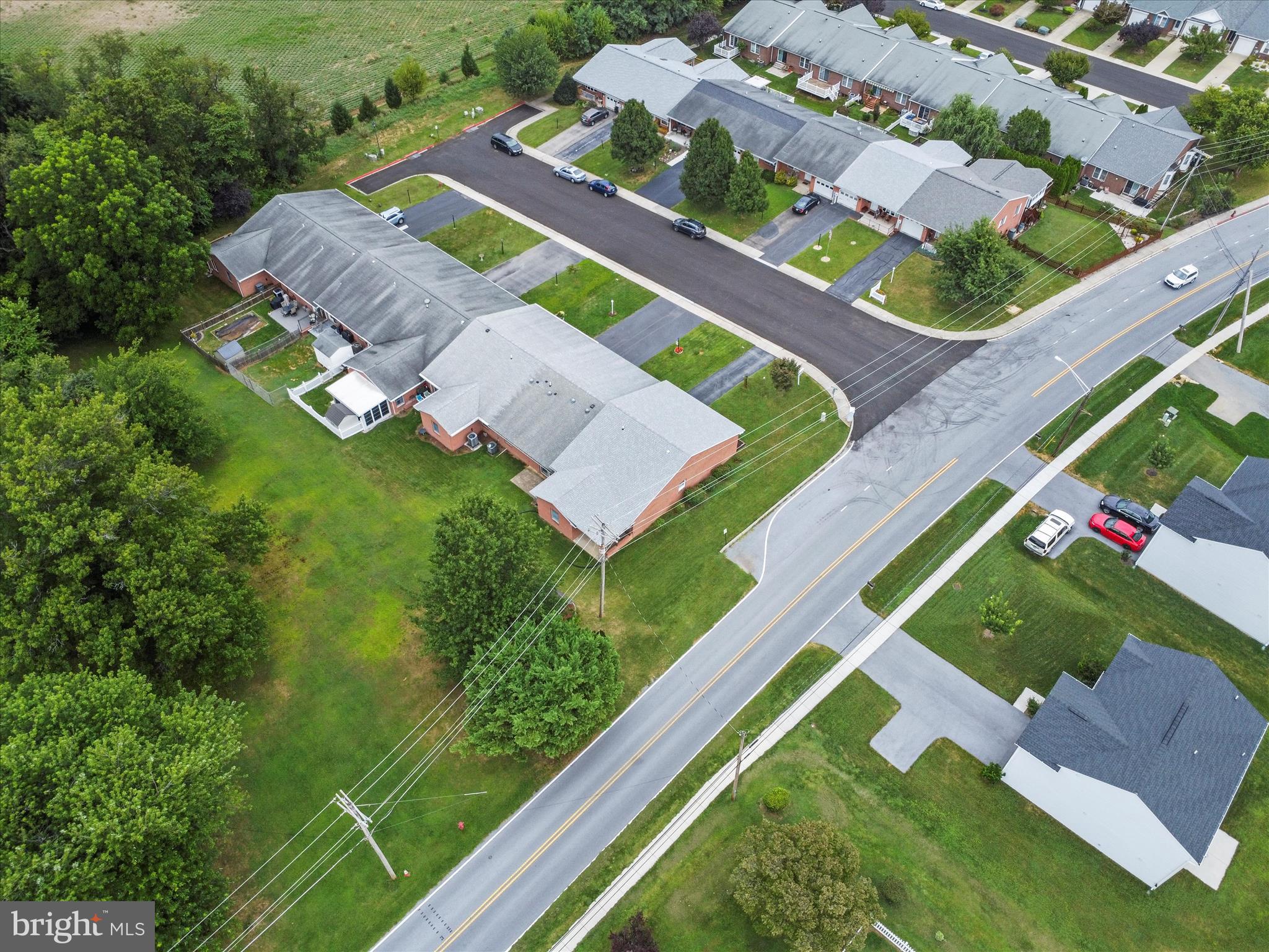 MOUNTAIN SHADOWS - Residential