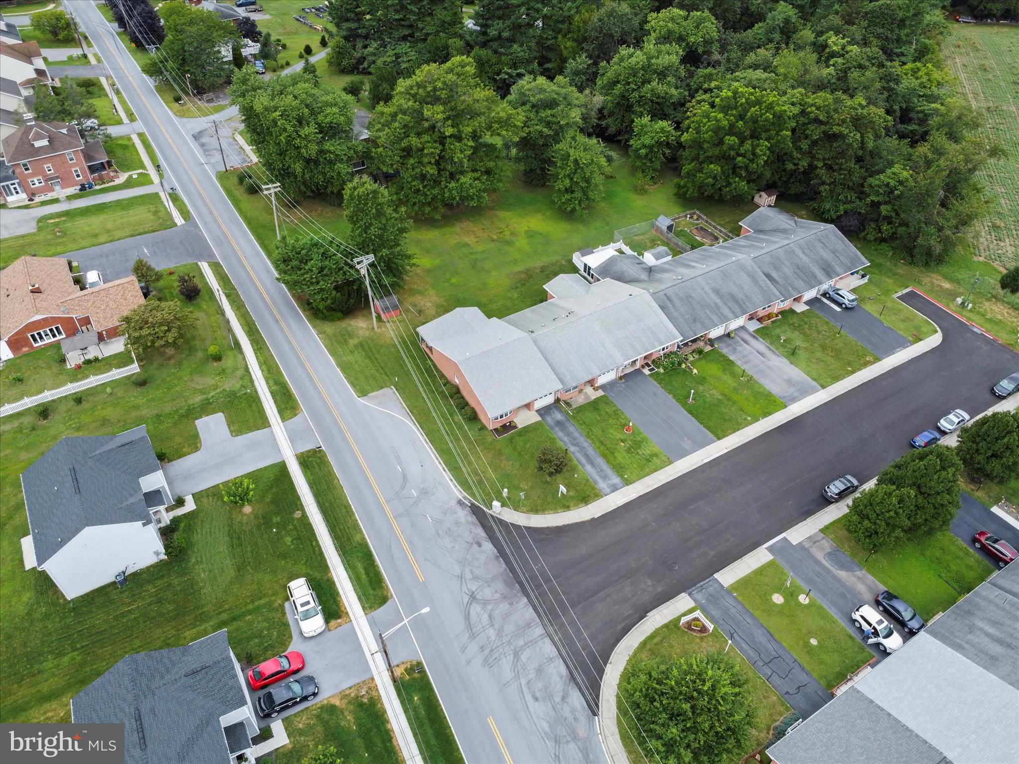 MOUNTAIN SHADOWS - Residential