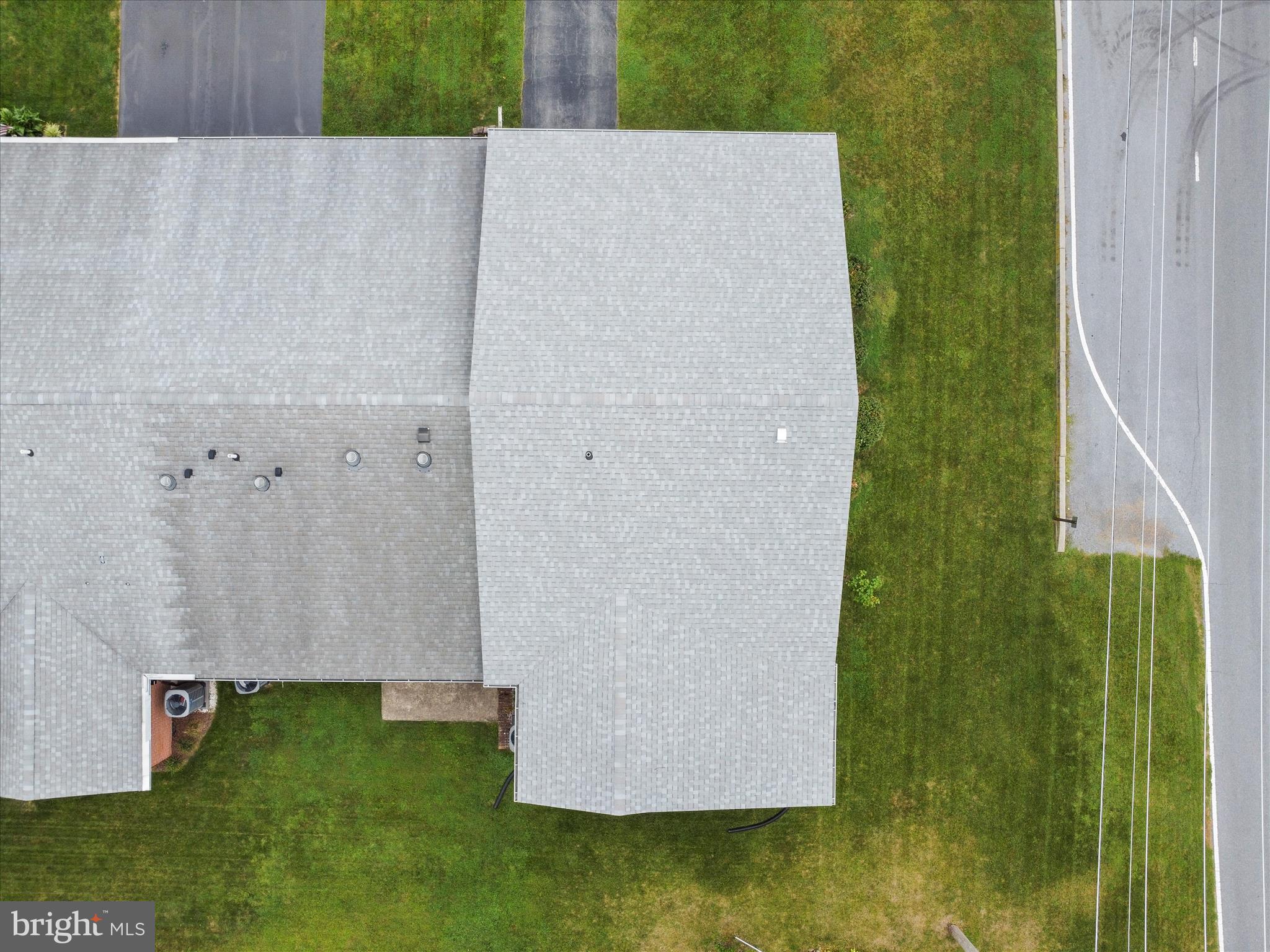 MOUNTAIN SHADOWS - Residential