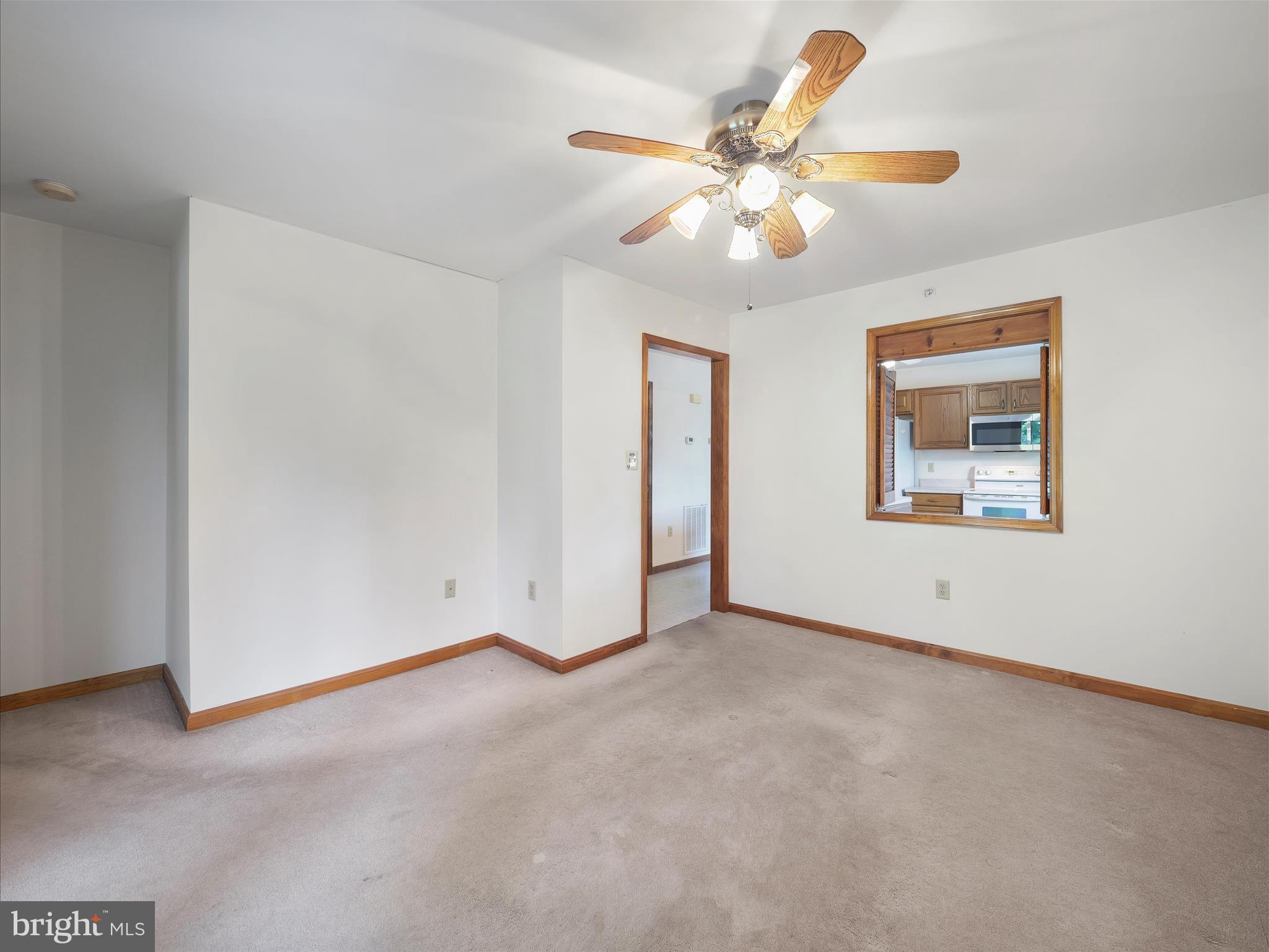 MOUNTAIN SHADOWS - Residential