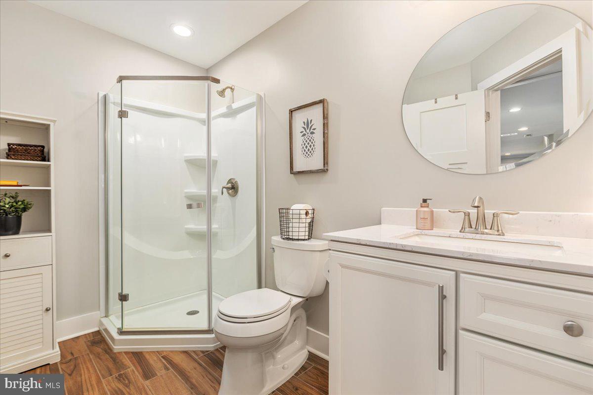 CHESTERWOOD - Residential