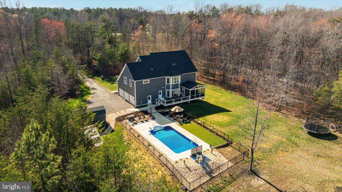 CHESTERWOOD - Residential