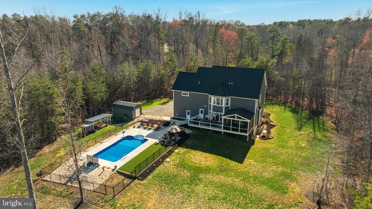 CHESTERWOOD - Residential