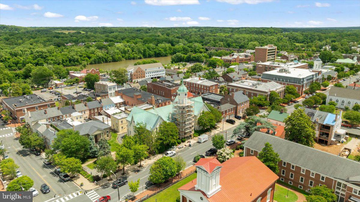 CHESTERWOOD - Residential
