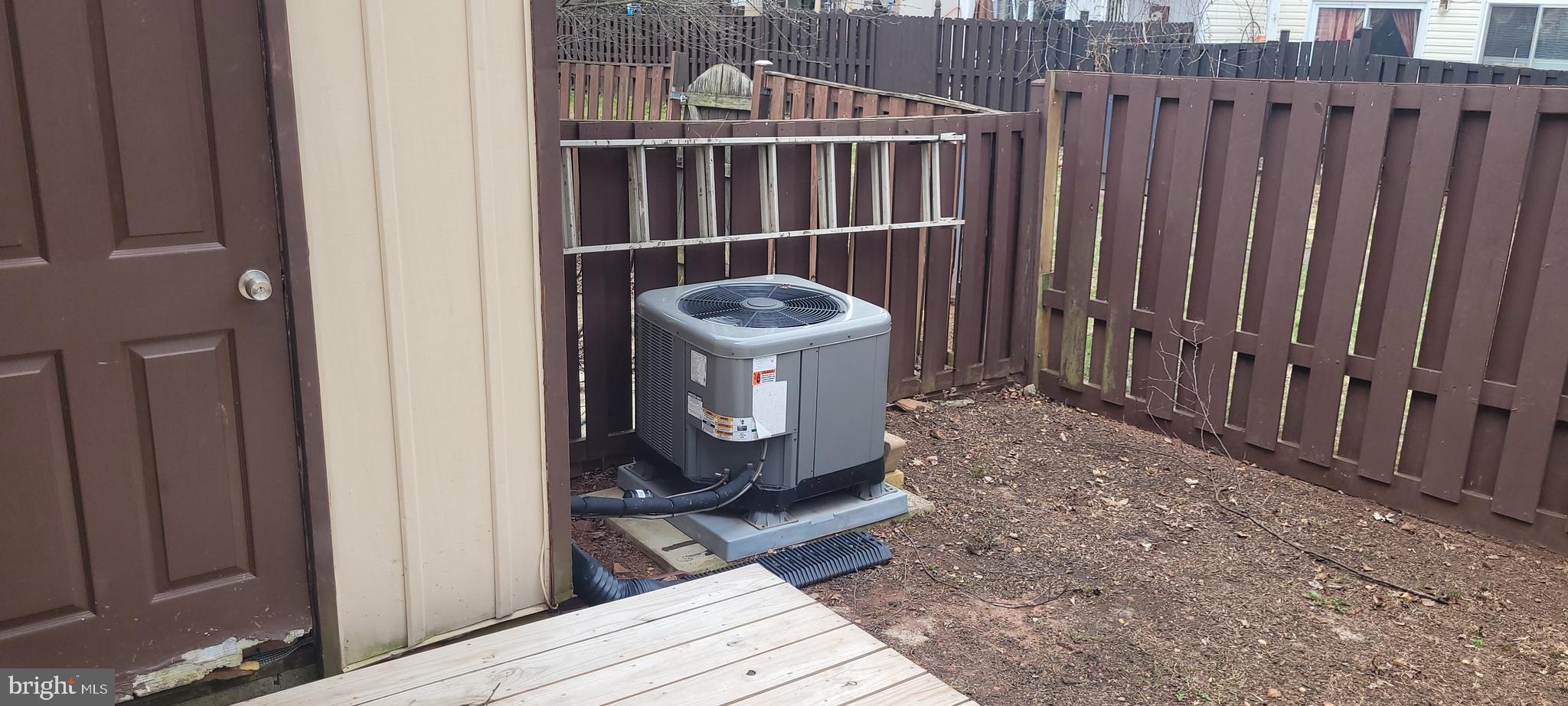 SUGARLAND RUN - Residential