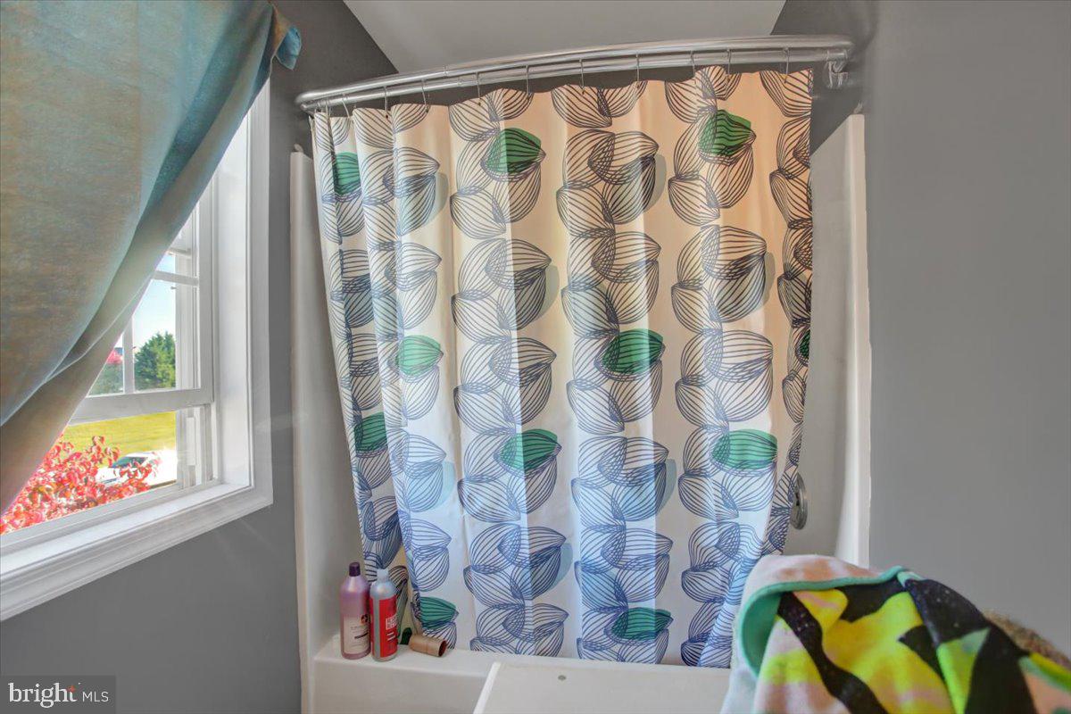 AMBERFIELD - Residential