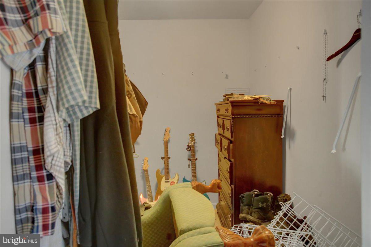 AMBERFIELD - Residential