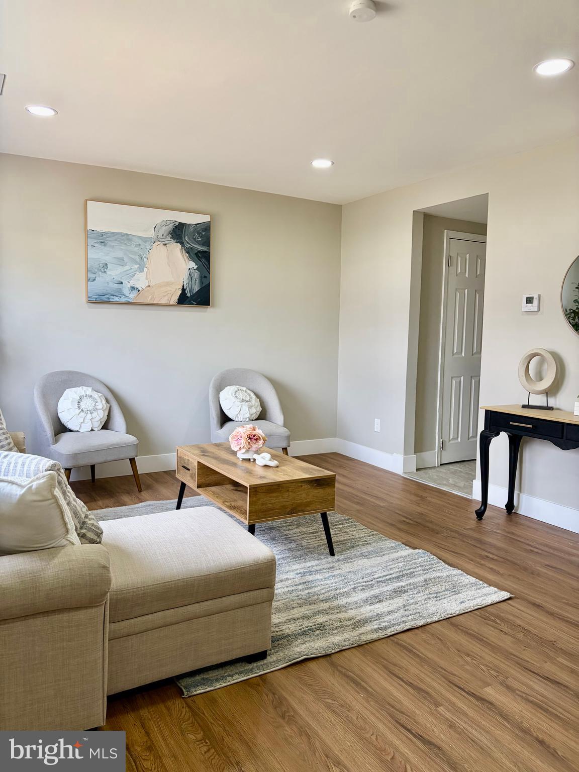 KENT VILLAGE - Residential