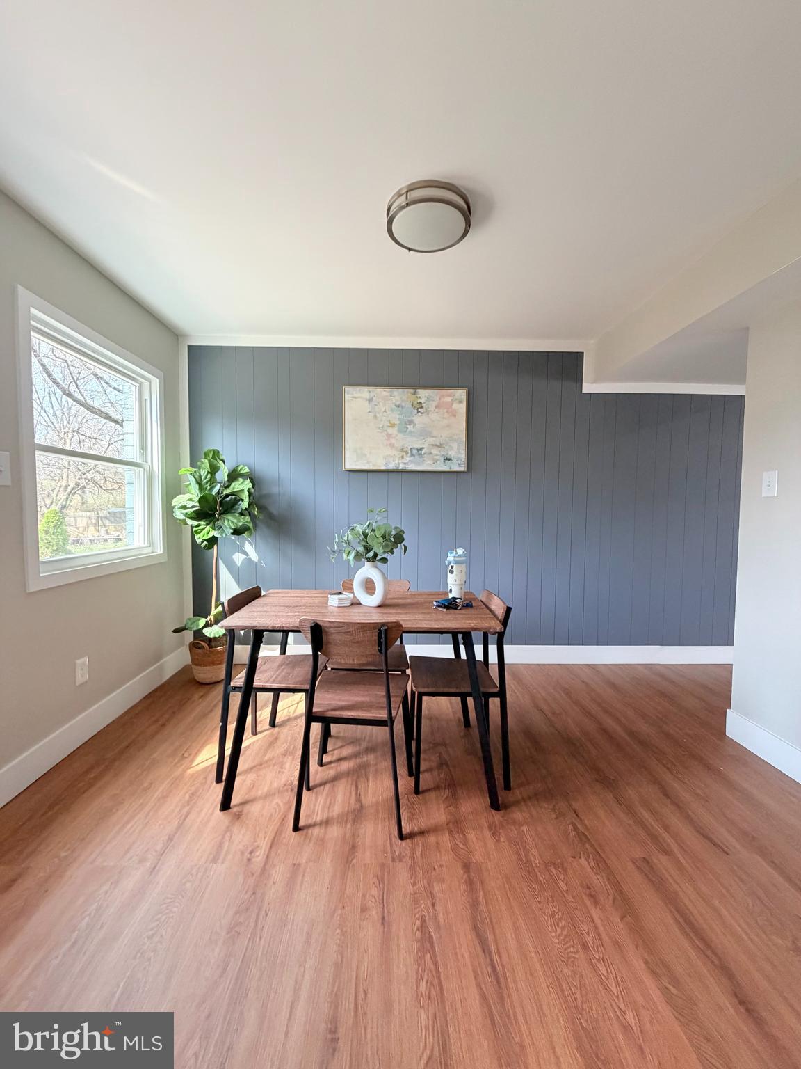 KENT VILLAGE - Residential