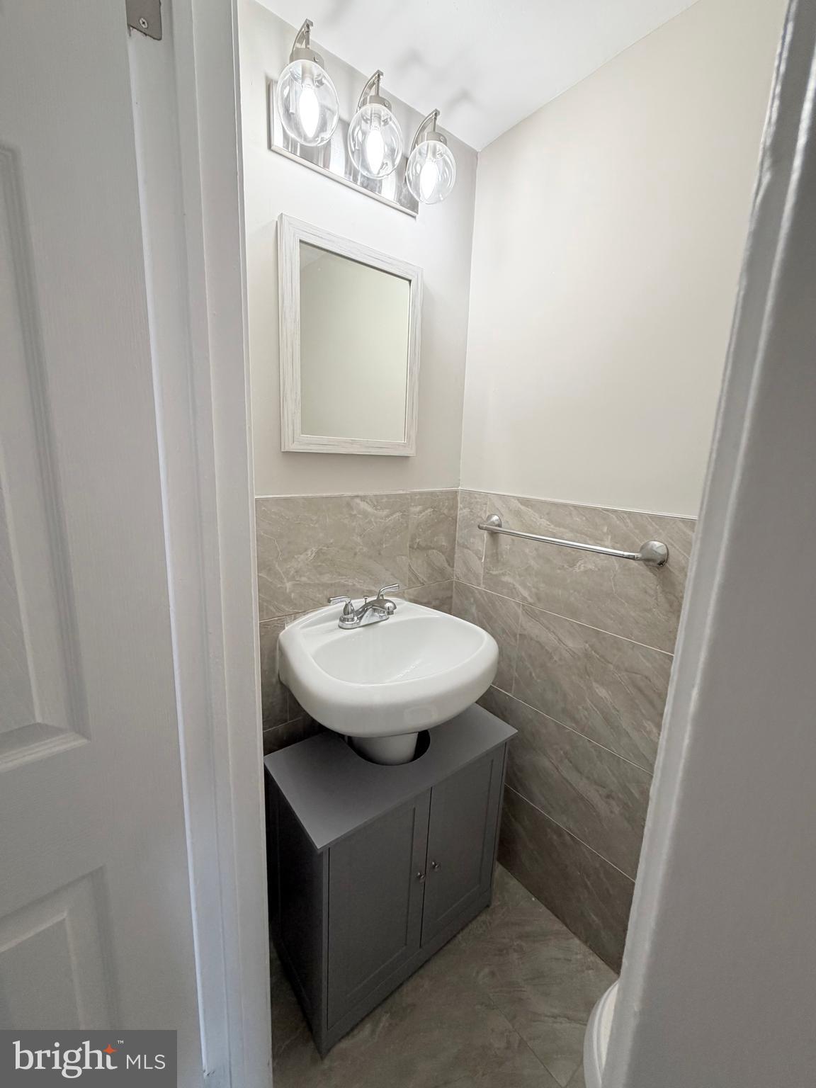 KENT VILLAGE - Residential