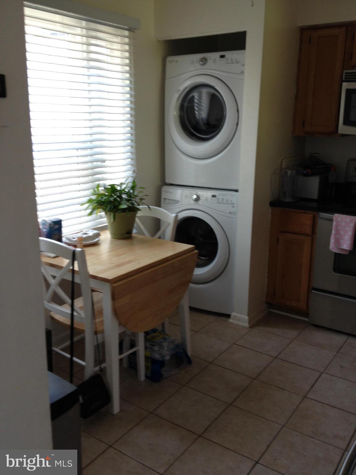 DEVON HILLS - Residential Lease