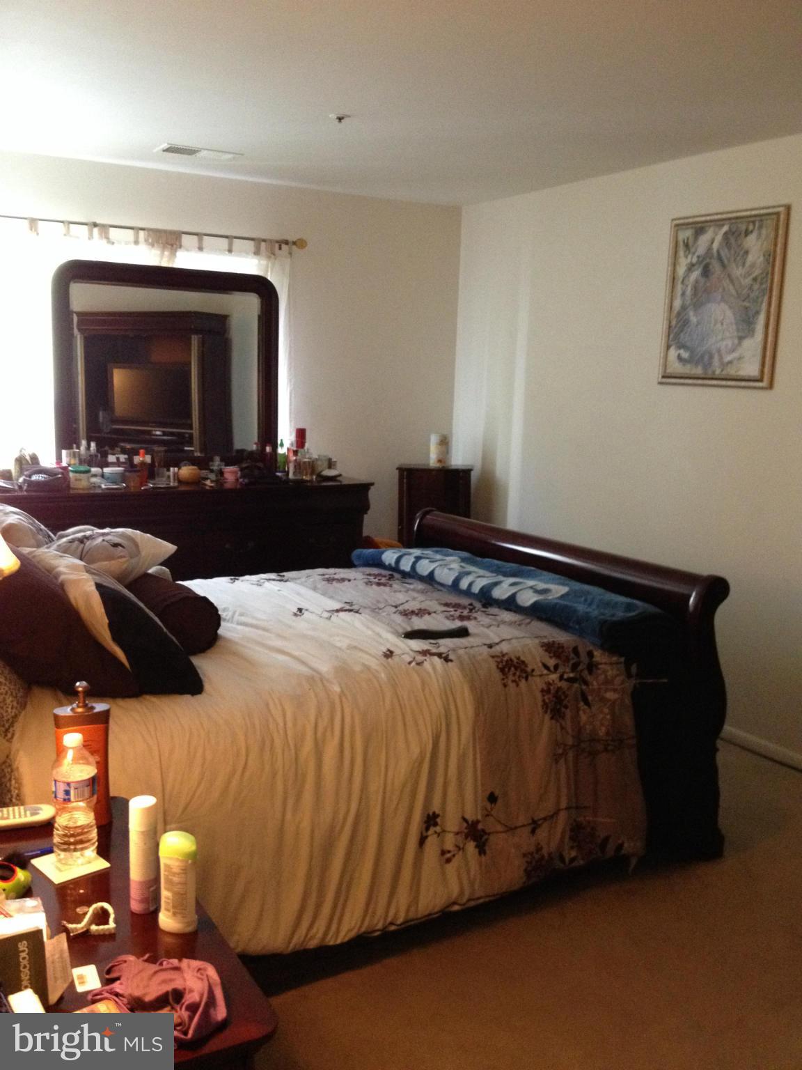 DEVON HILLS - Residential Lease