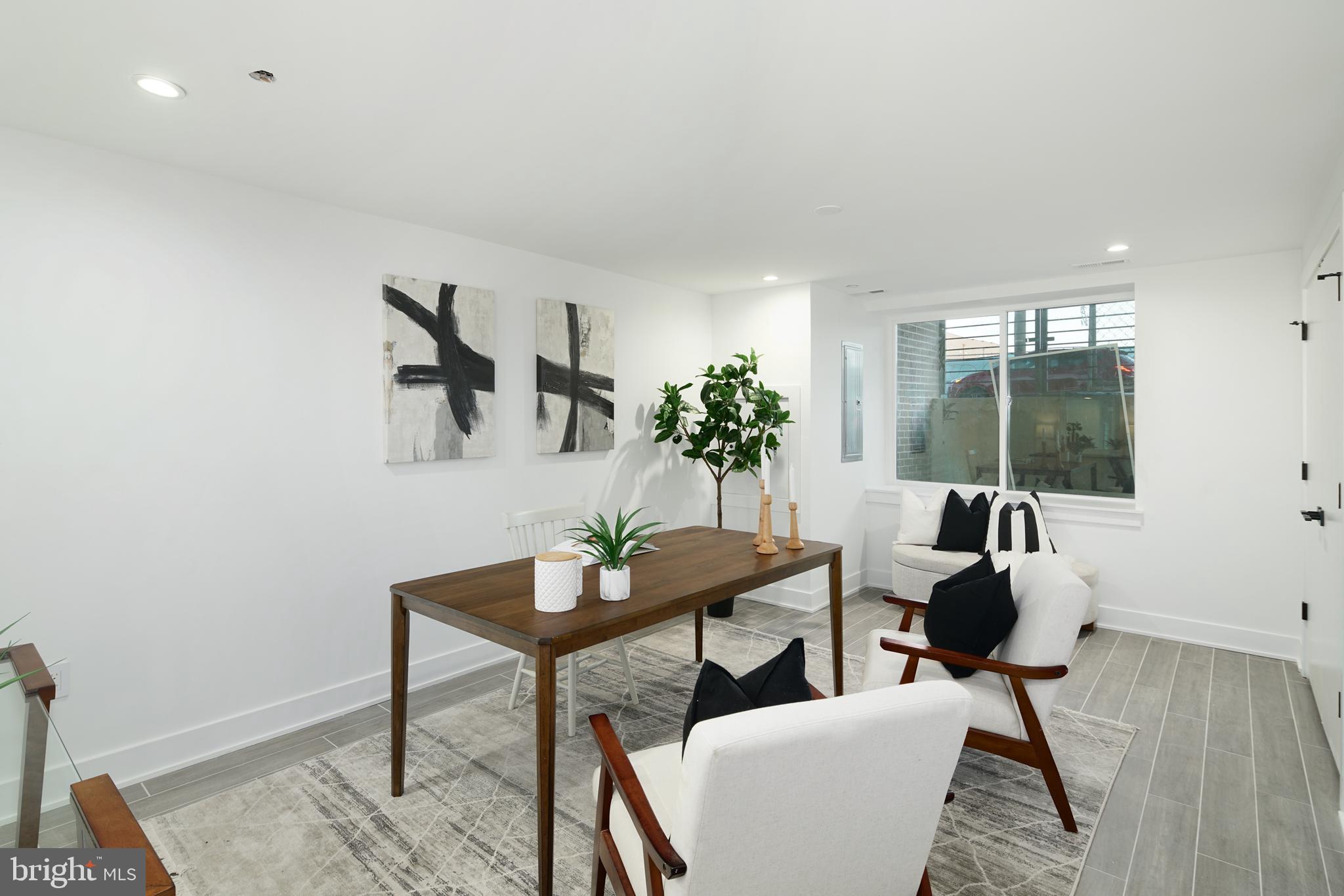 GRADUATE HOSPITAL - Residential