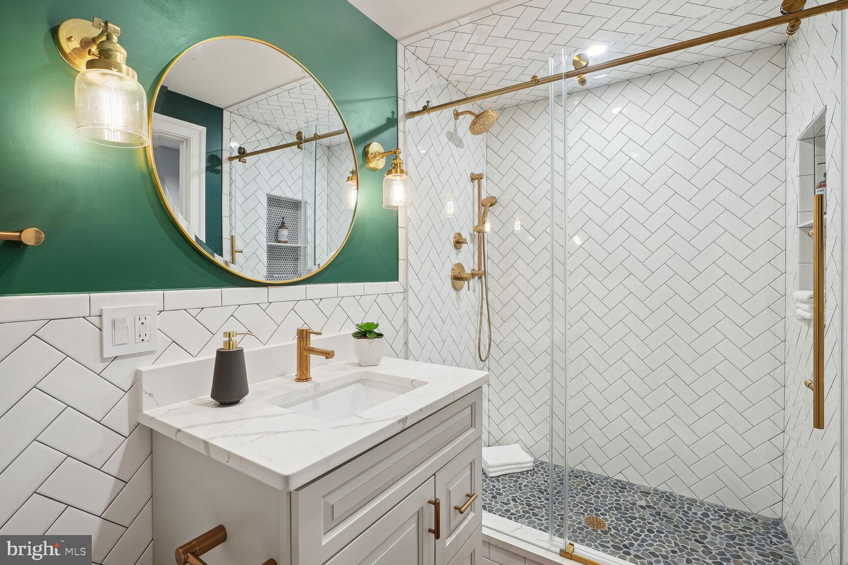 LEWINSVILLE HEIGHTS - Residential