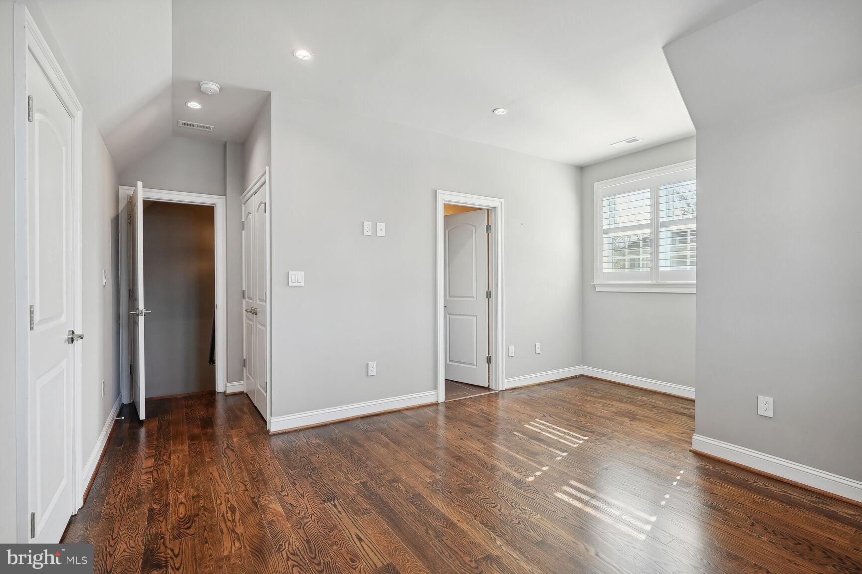 LEWINSVILLE HEIGHTS - Residential