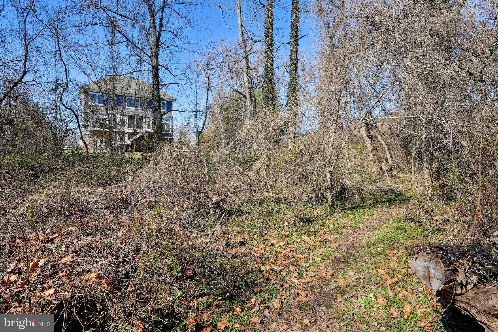 LEWINSVILLE HEIGHTS - Residential