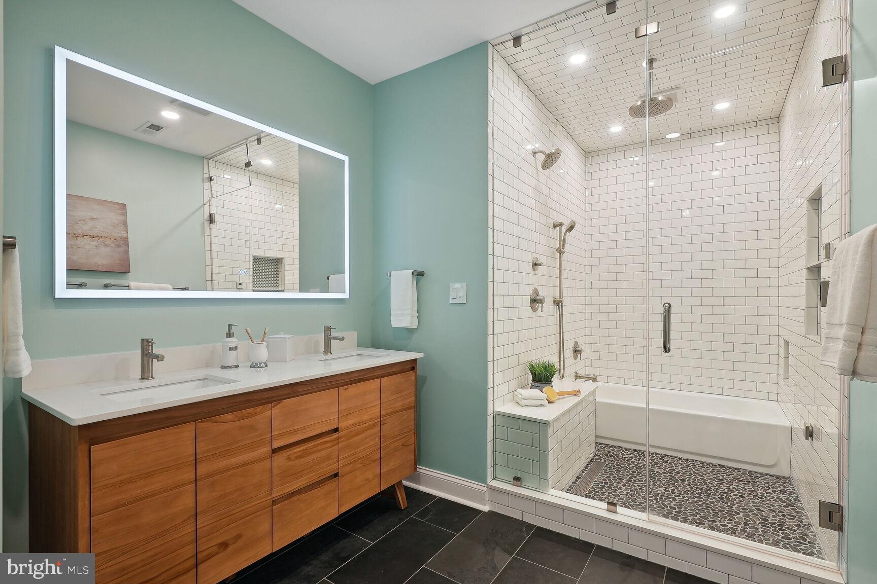 LEWINSVILLE HEIGHTS - Residential