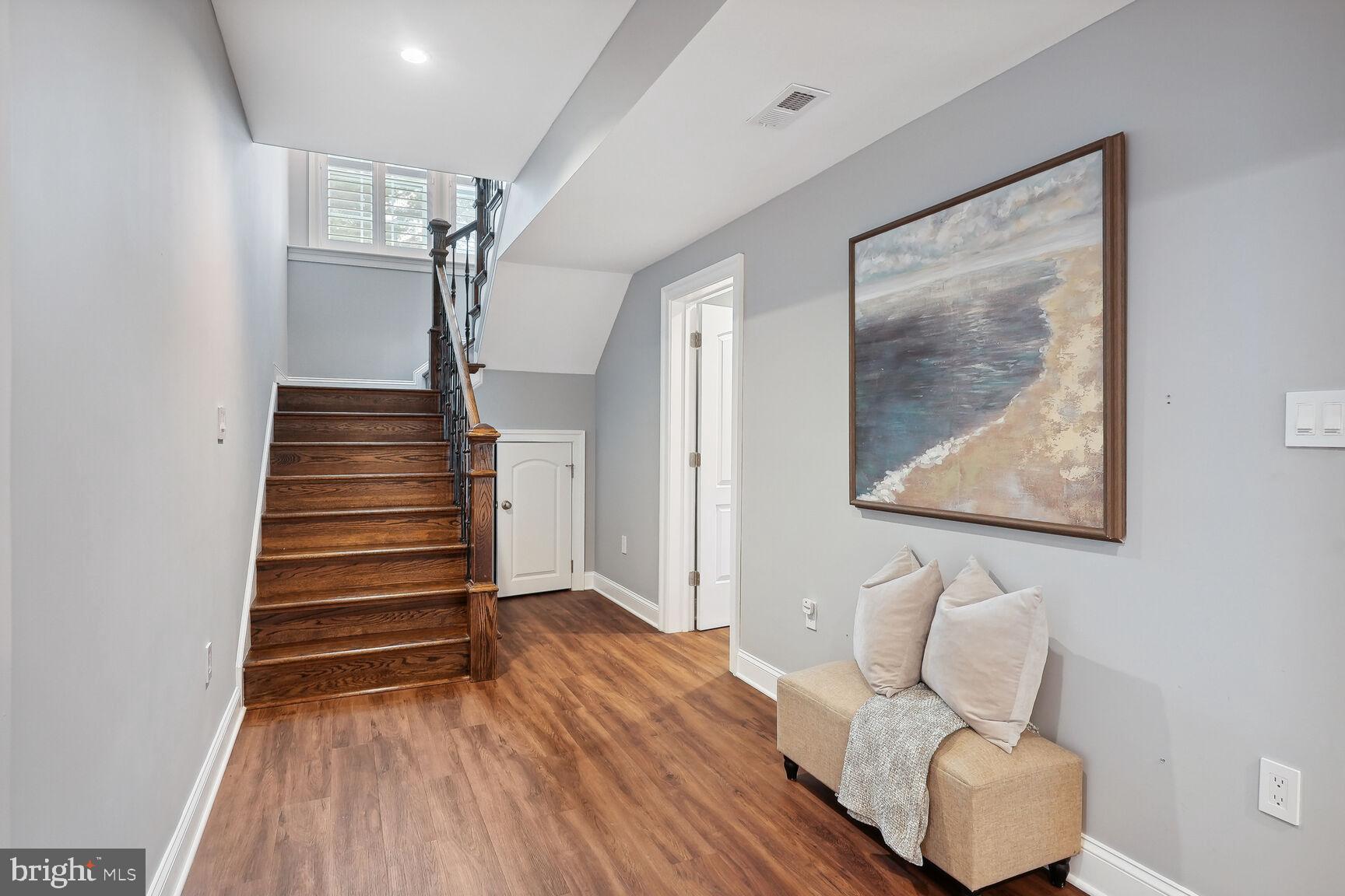 LEWINSVILLE HEIGHTS - Residential