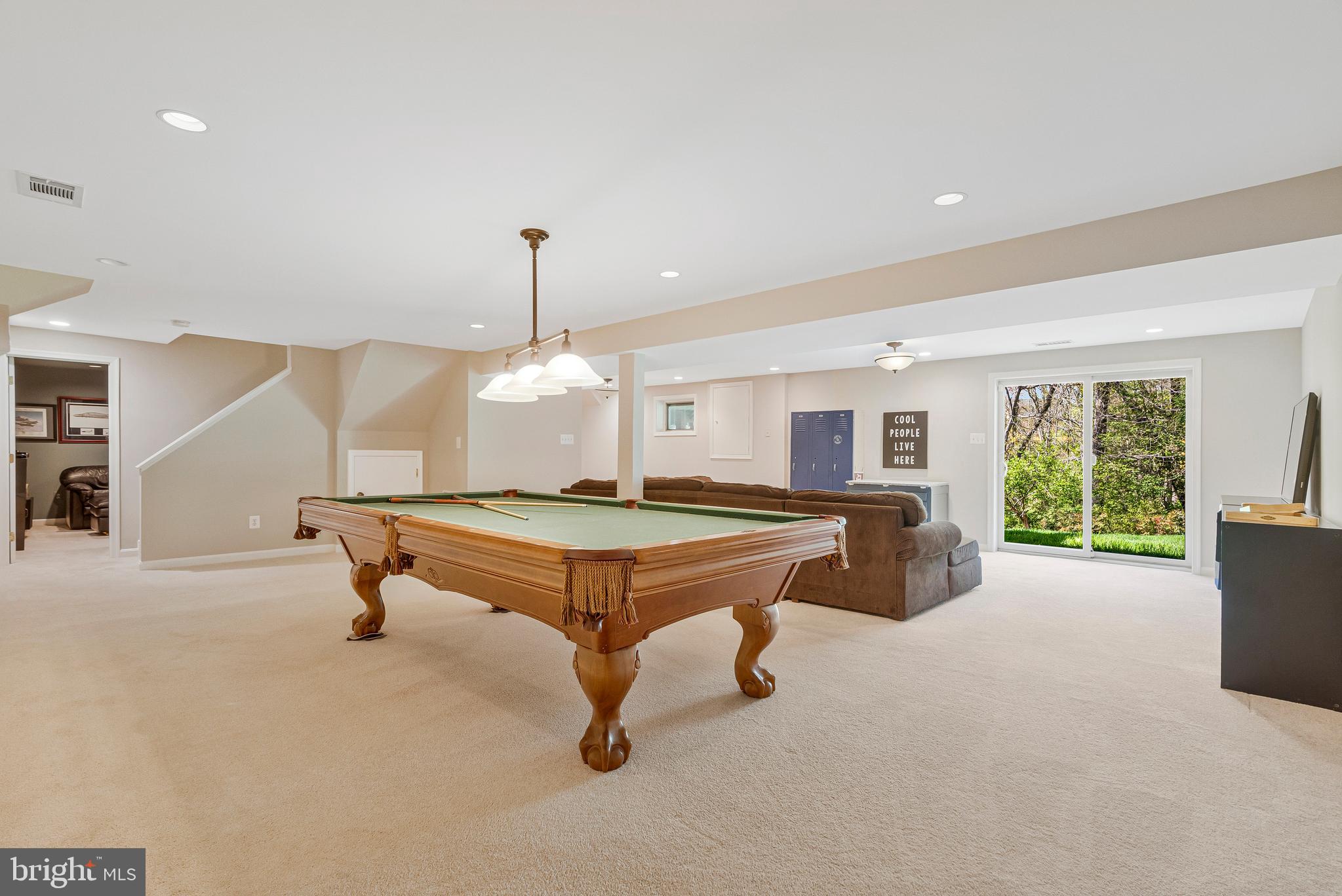 LAWYERS NORTH - Residential