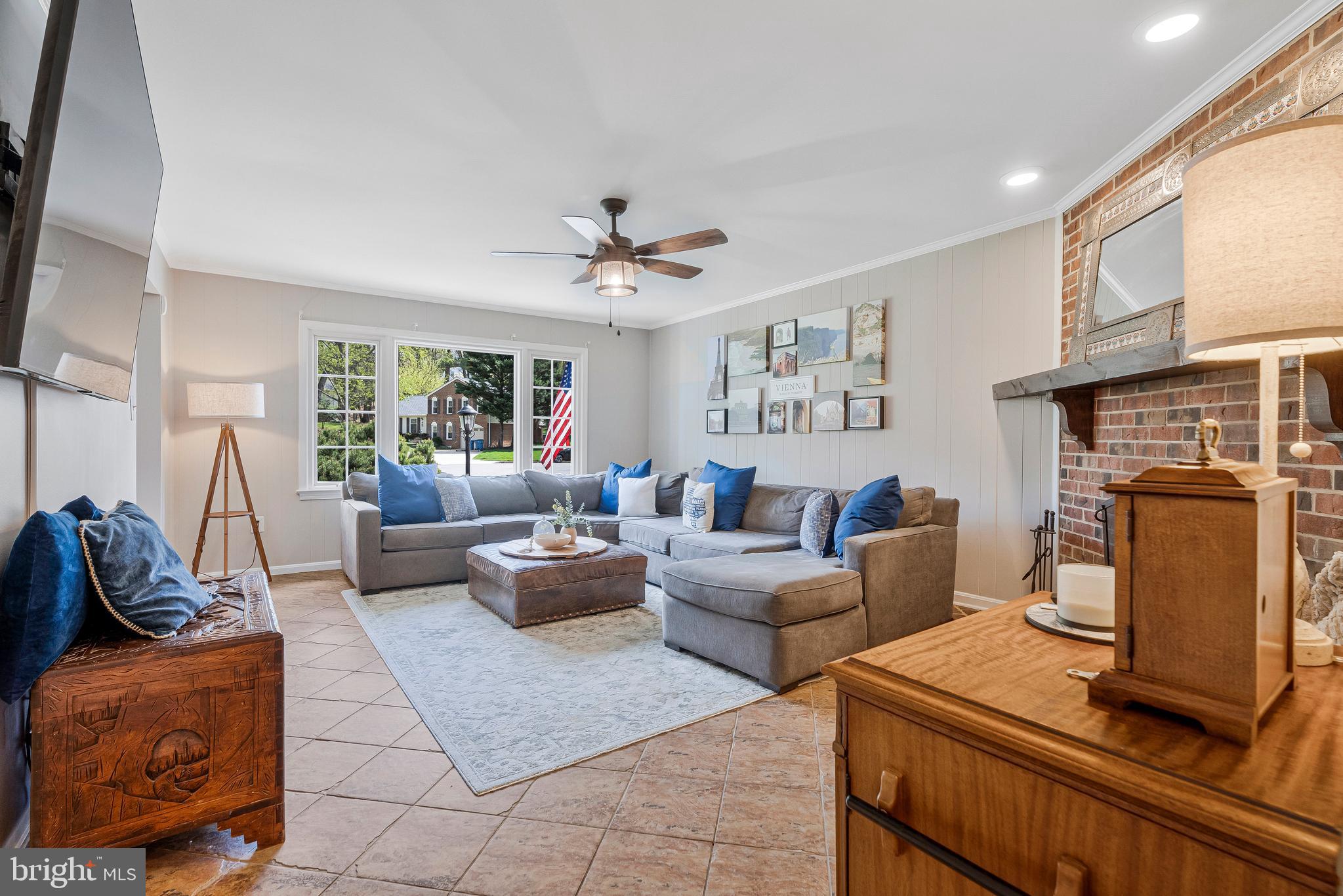 LAWYERS NORTH - Residential