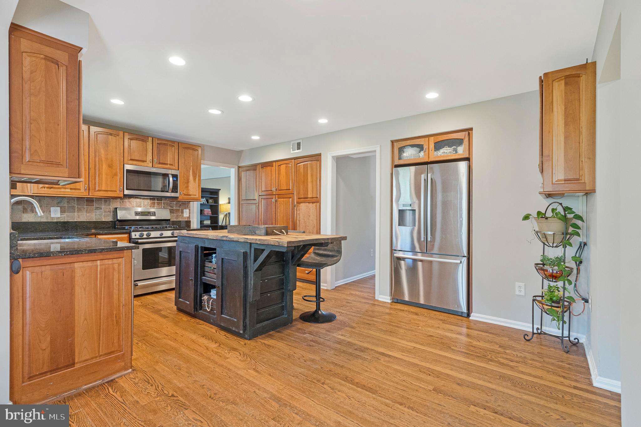 LAWYERS NORTH - Residential