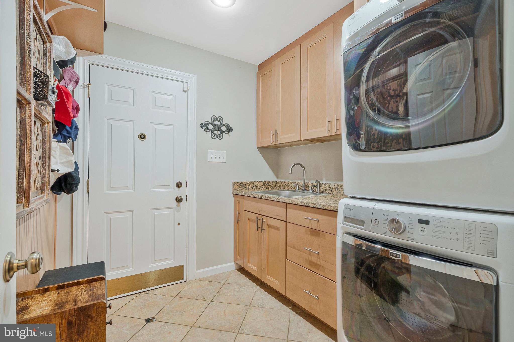 LAWYERS NORTH - Residential