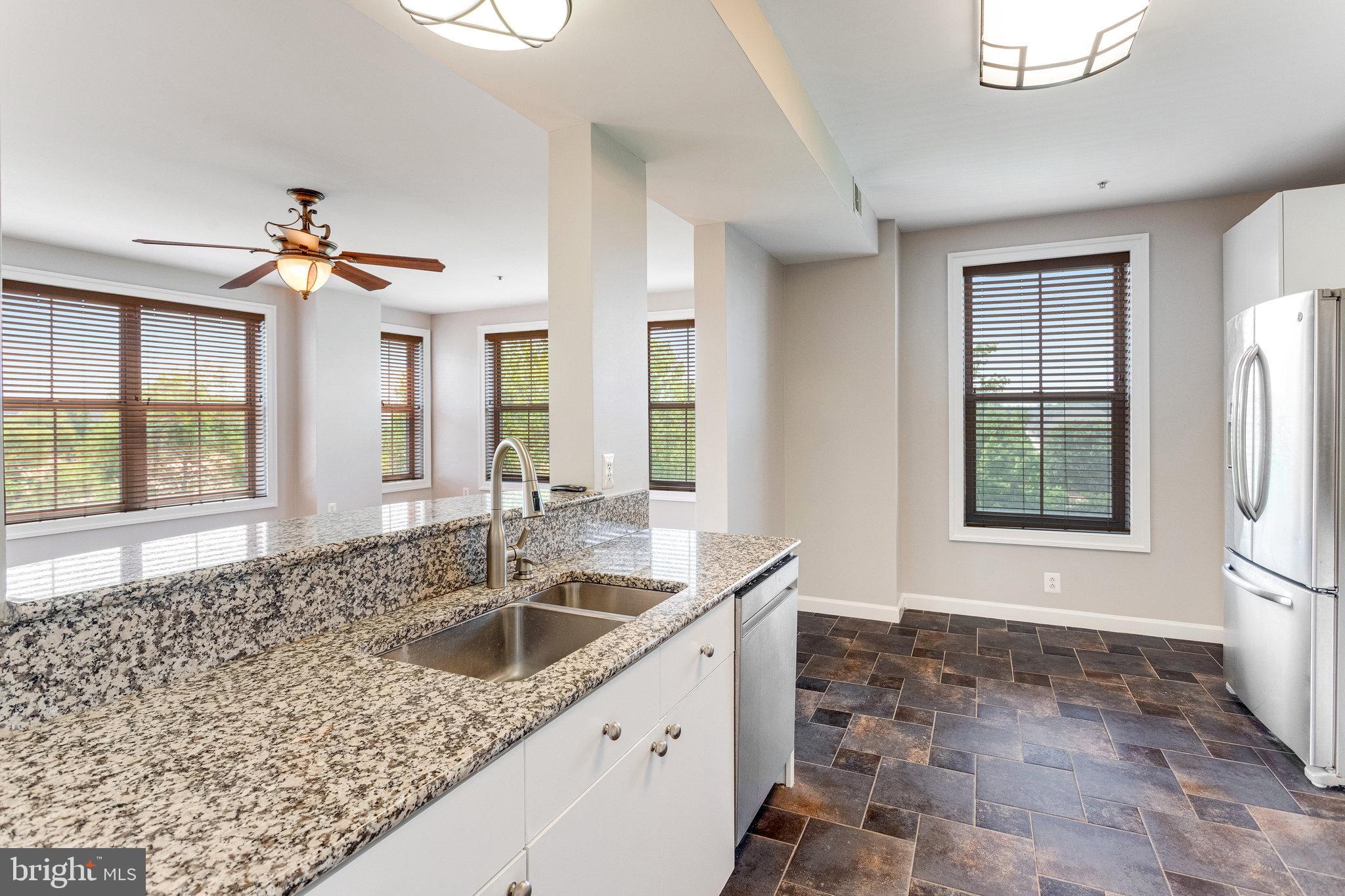 HARBOR VIEW - Residential