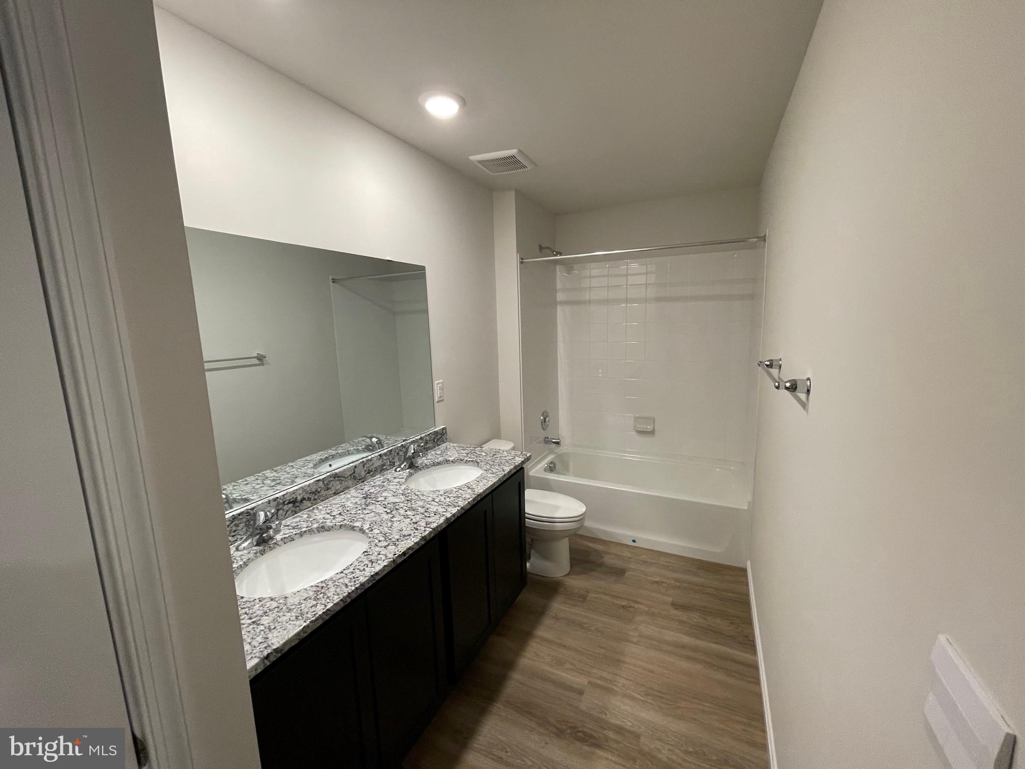 WOOD LANDING ESTATES - Residential