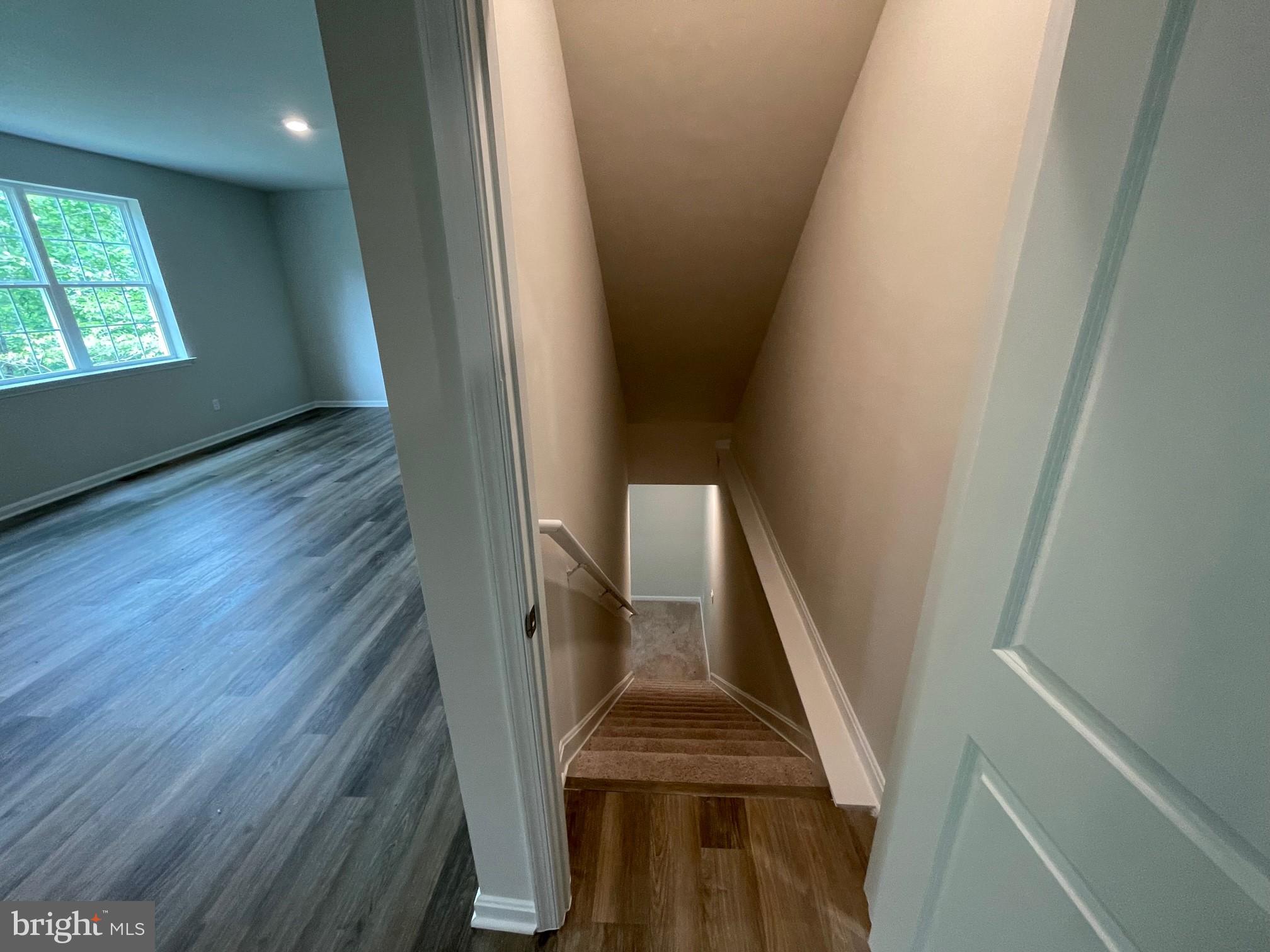 WOOD LANDING ESTATES - Residential