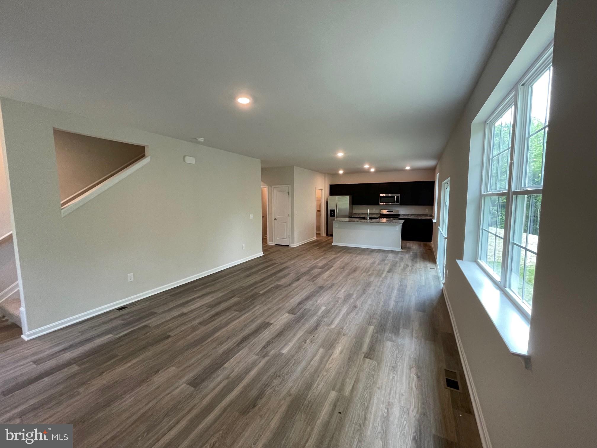 WOOD LANDING ESTATES - Residential