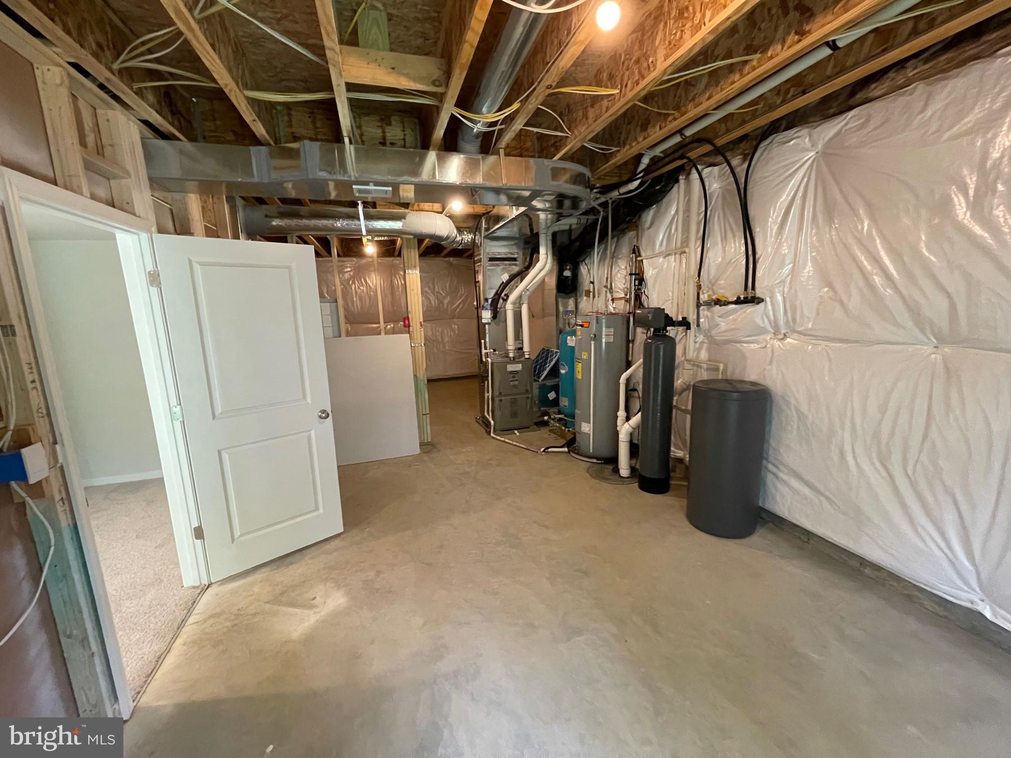 WOOD LANDING ESTATES - Residential