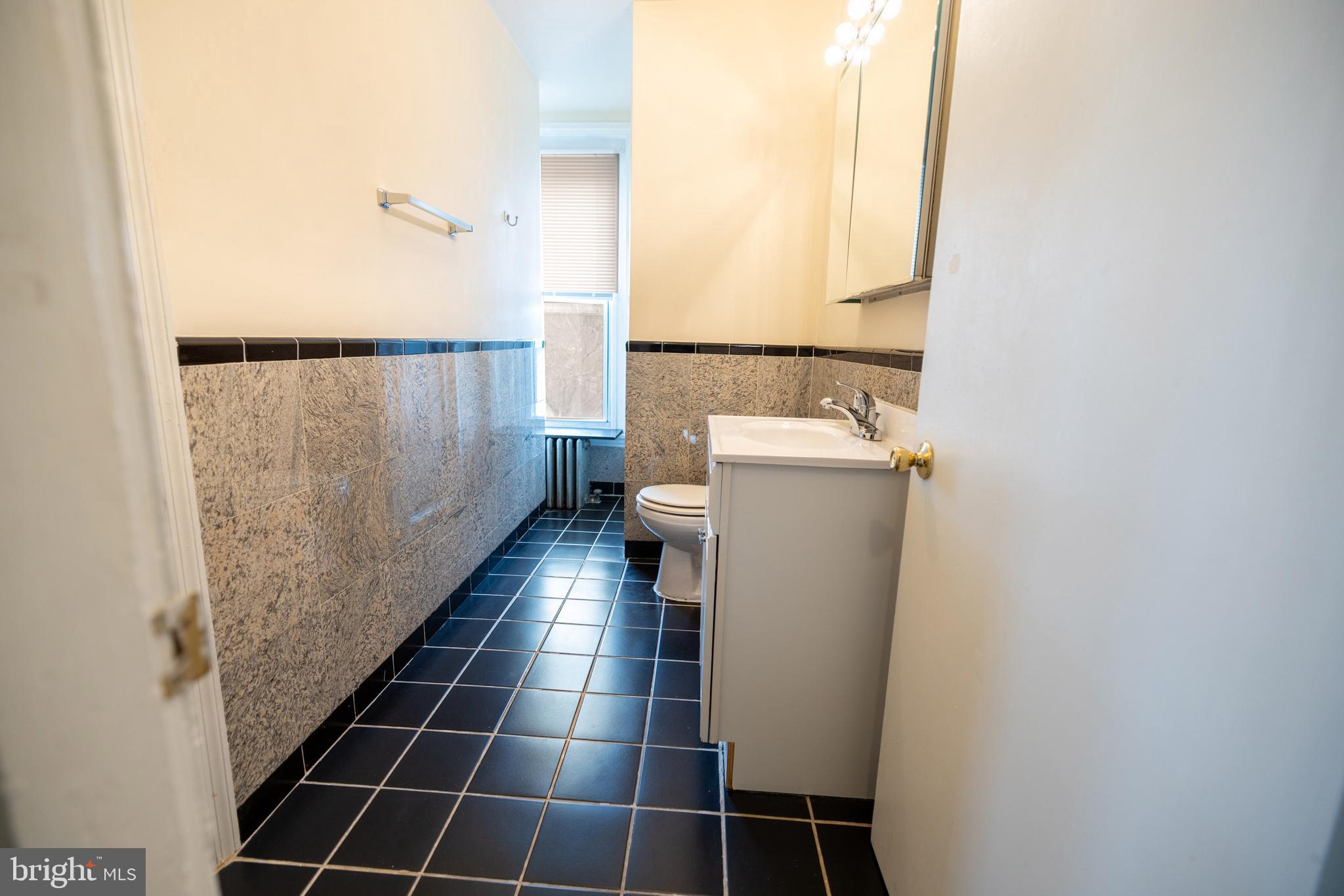 MANAYUNK - Residential Lease