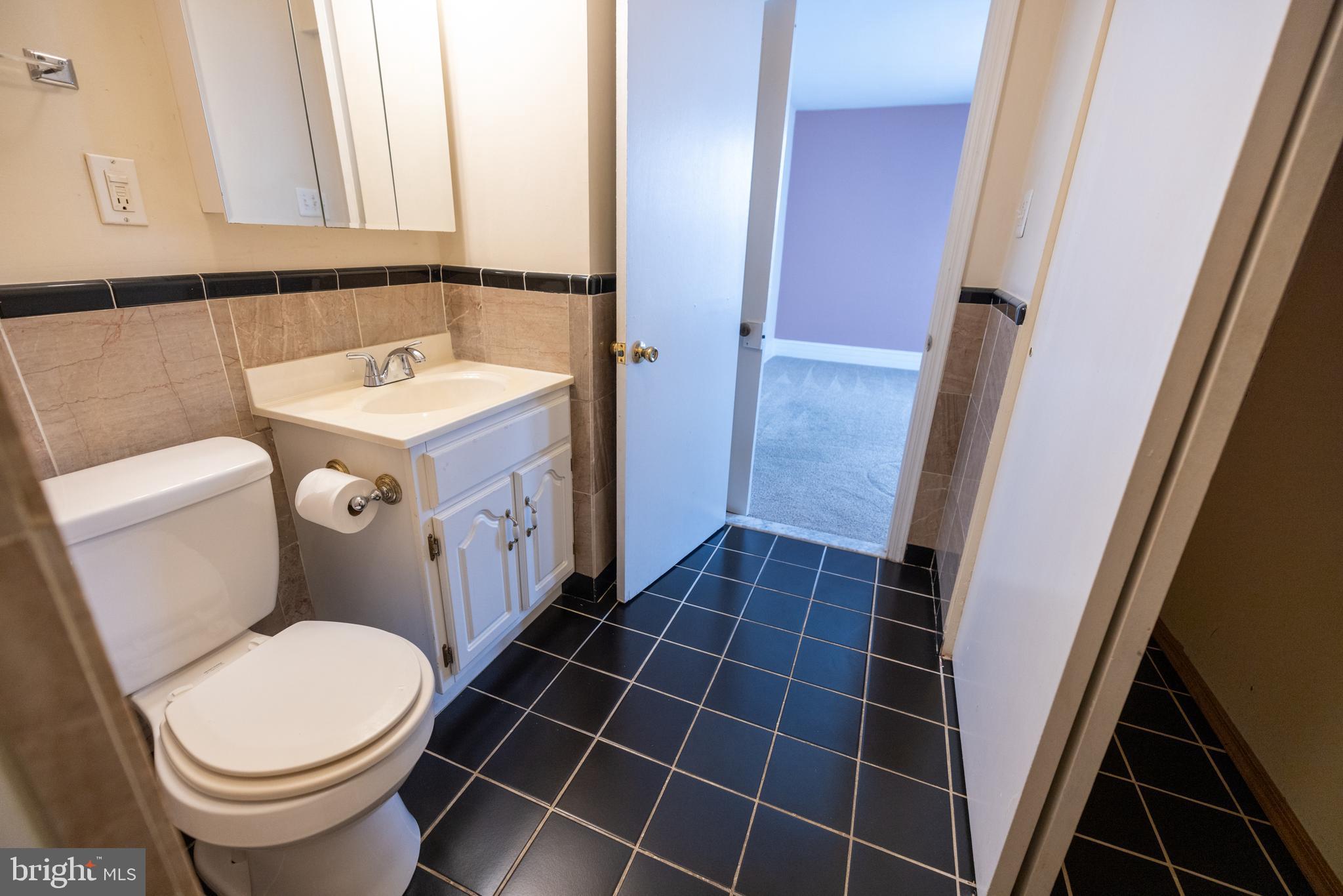 MANAYUNK - Residential Lease