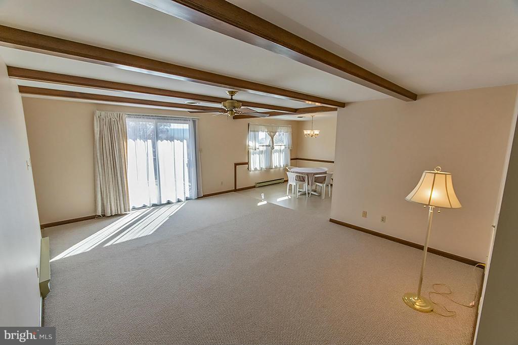 SPRING VALLEY - Residential