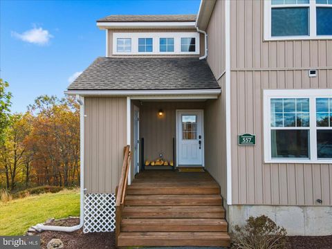 Townhouse For Sale - 557 Upper Deer Valley Road #557<br/> TANNERSVILLE, PA 18372