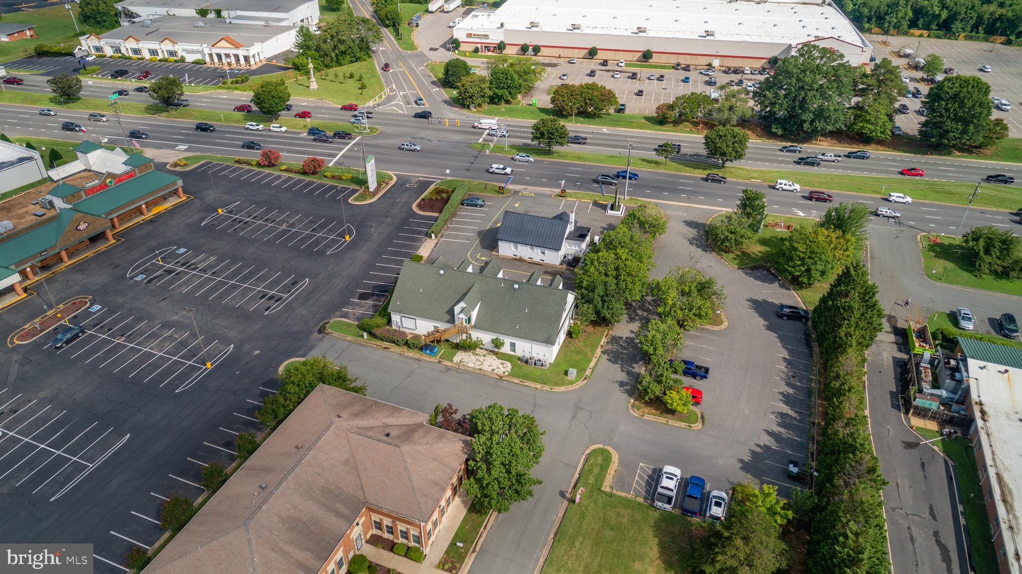 3916 PLANK ROAD