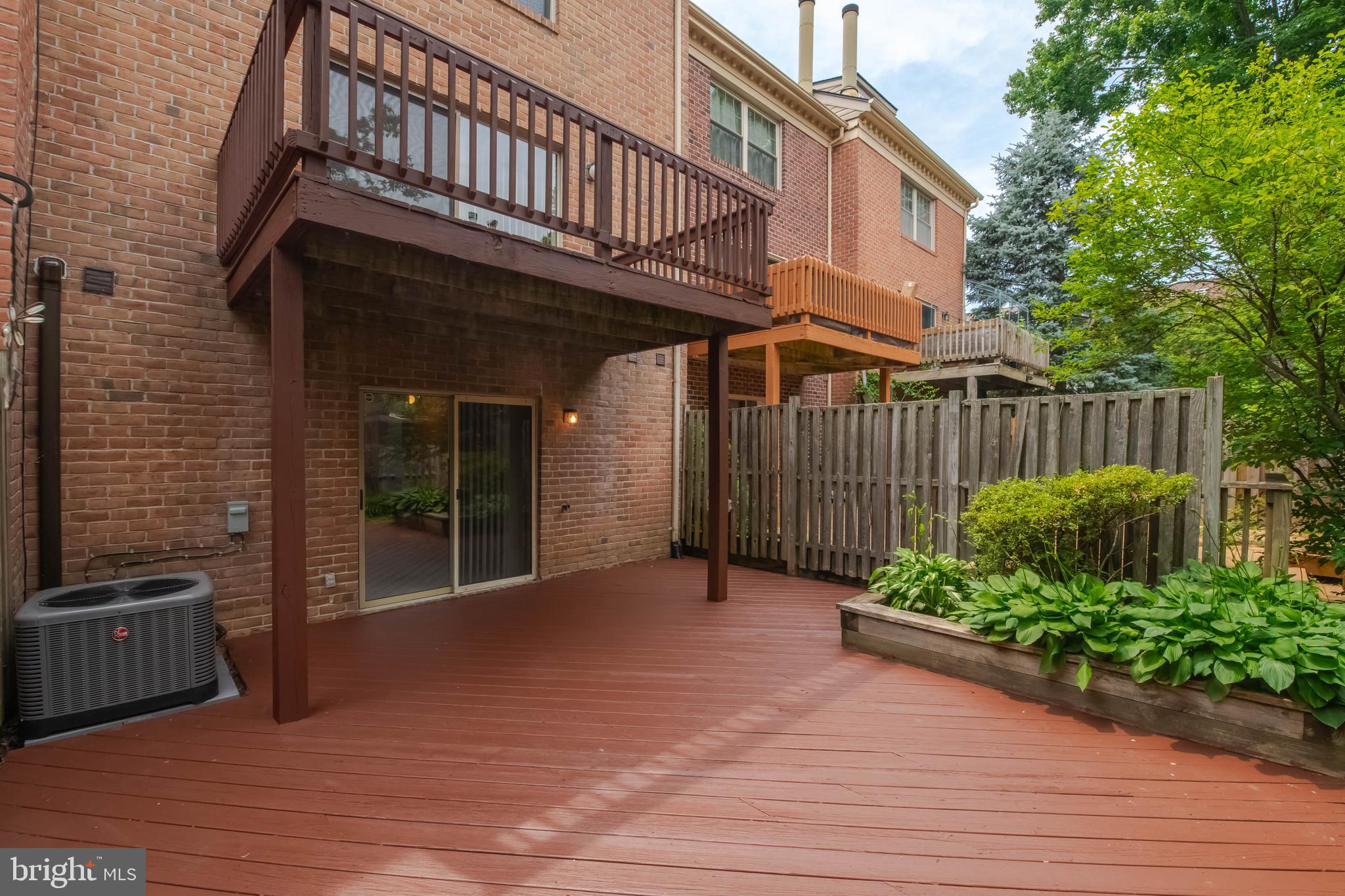 LOVETON FARMS - Residential Lease