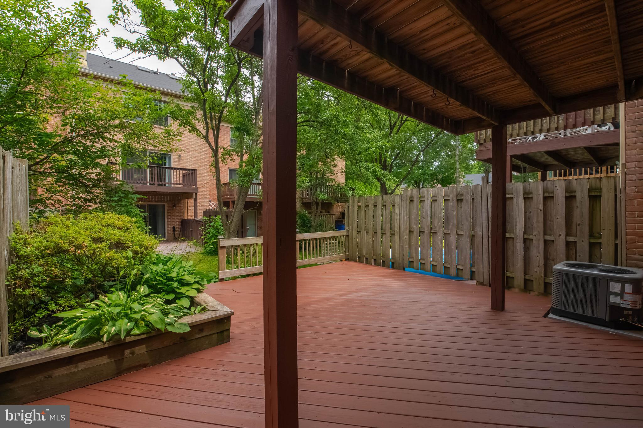 LOVETON FARMS - Residential Lease