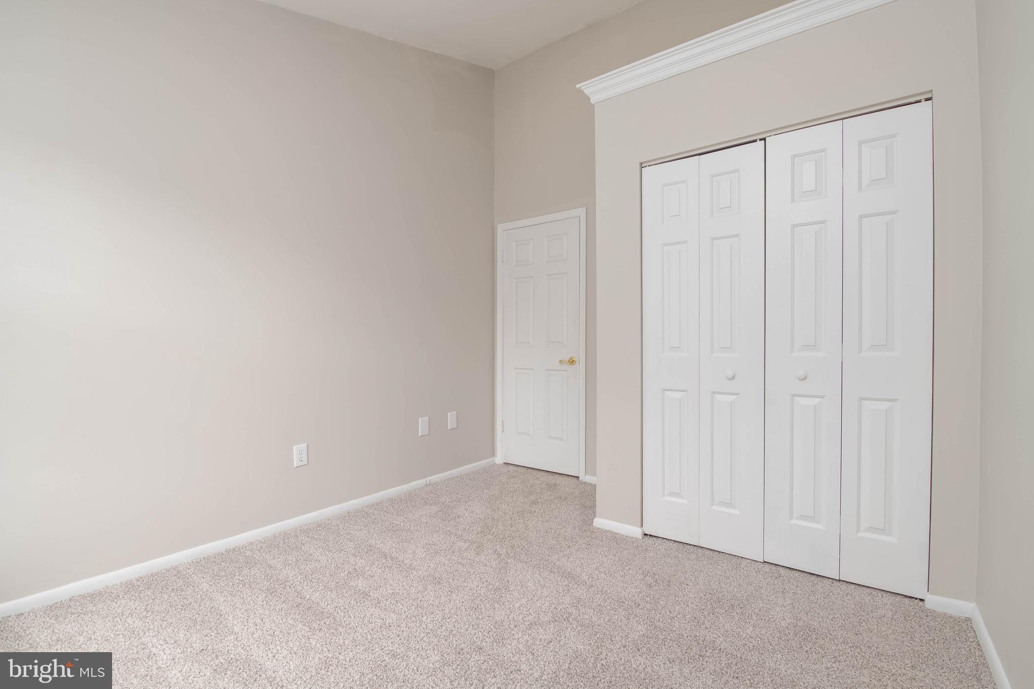 LOVETON FARMS - Residential Lease