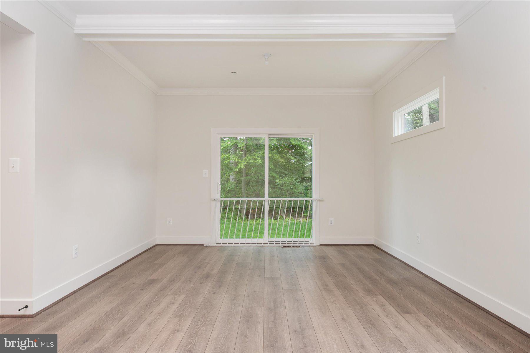 HOLLAND POINT - Residential