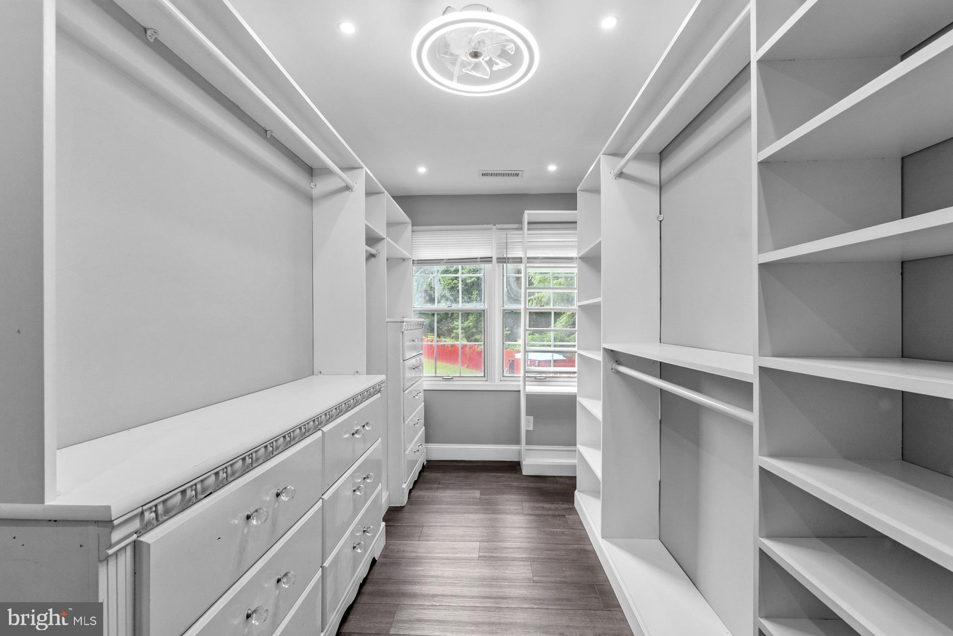 GOSHEN ESTATES - Residential