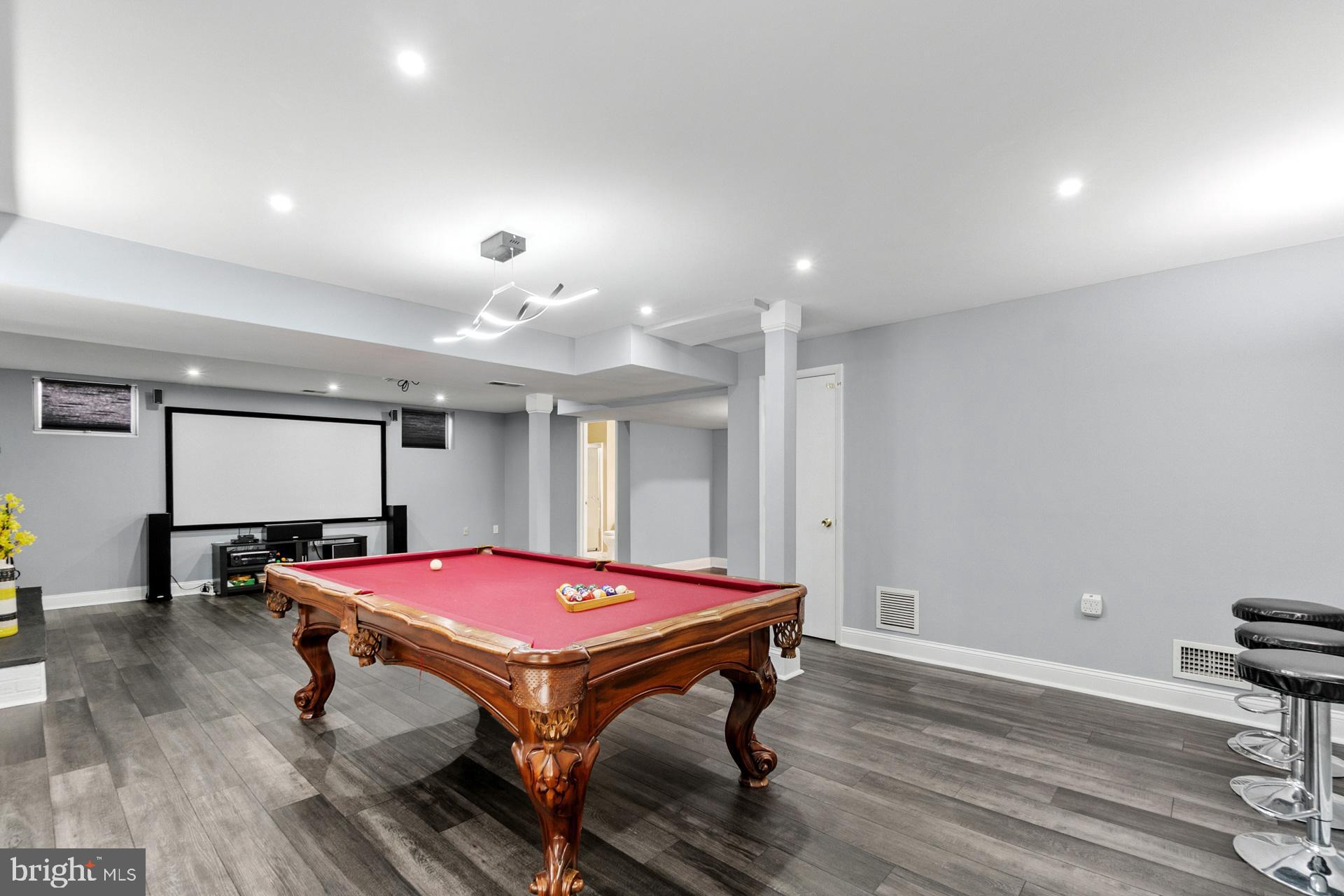 GOSHEN ESTATES - Residential