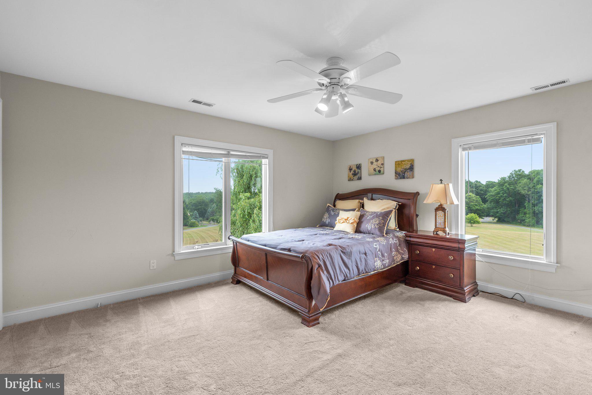 KINGS GIFT - Residential