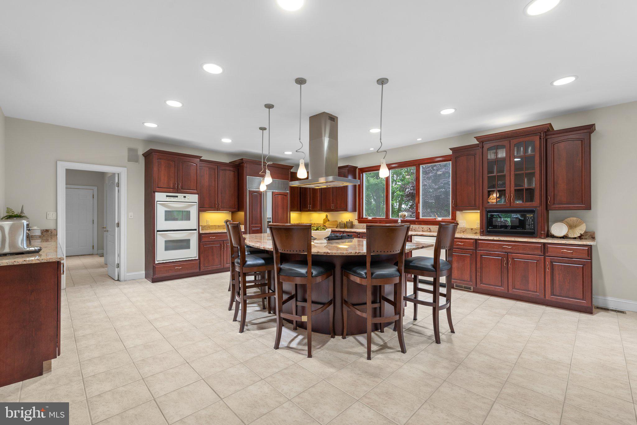 KINGS GIFT - Residential