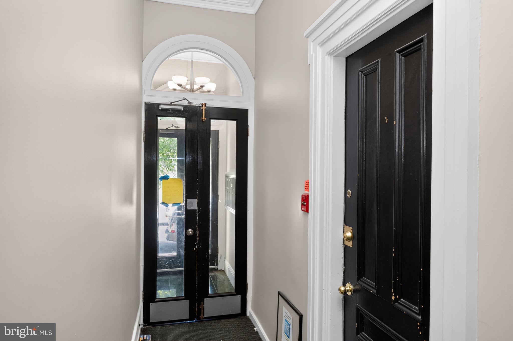 1828 GREEN STREET 00 3R