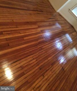 AUCHENTOROLY TERRACE HISTORIC DISTRICT - Residential Income