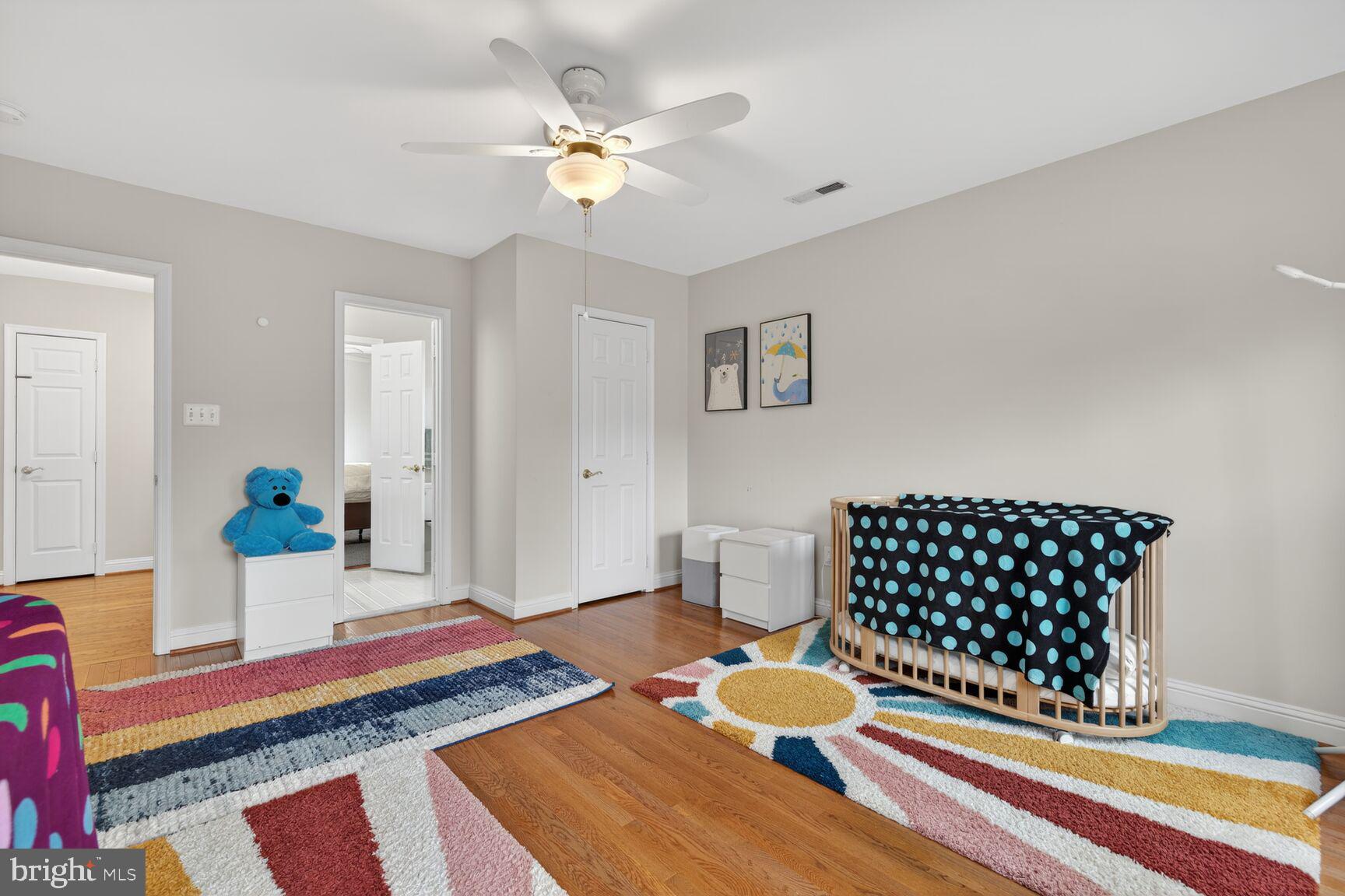 PINEY GLEN VILLAGE - Residential