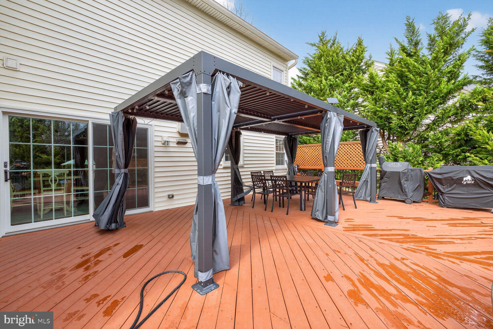 PINEY GLEN VILLAGE - Residential