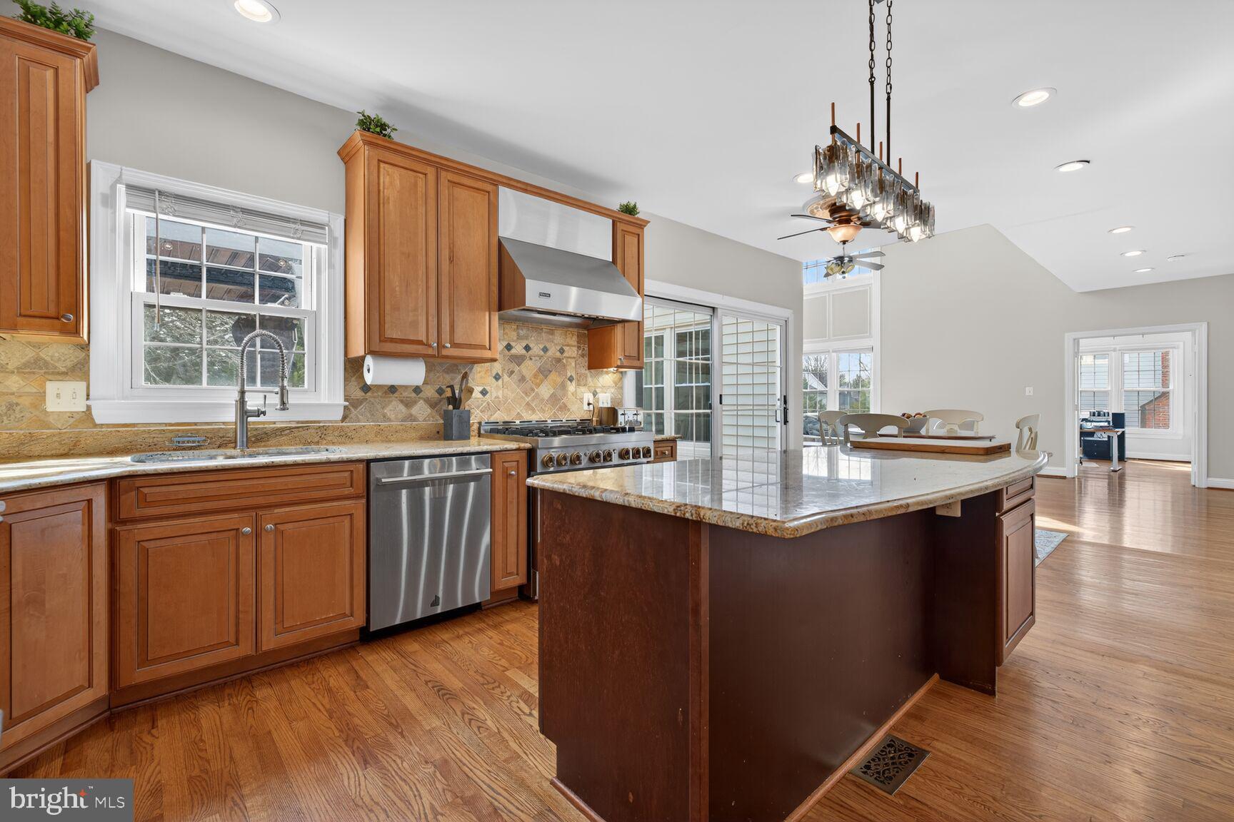 PINEY GLEN VILLAGE - Residential